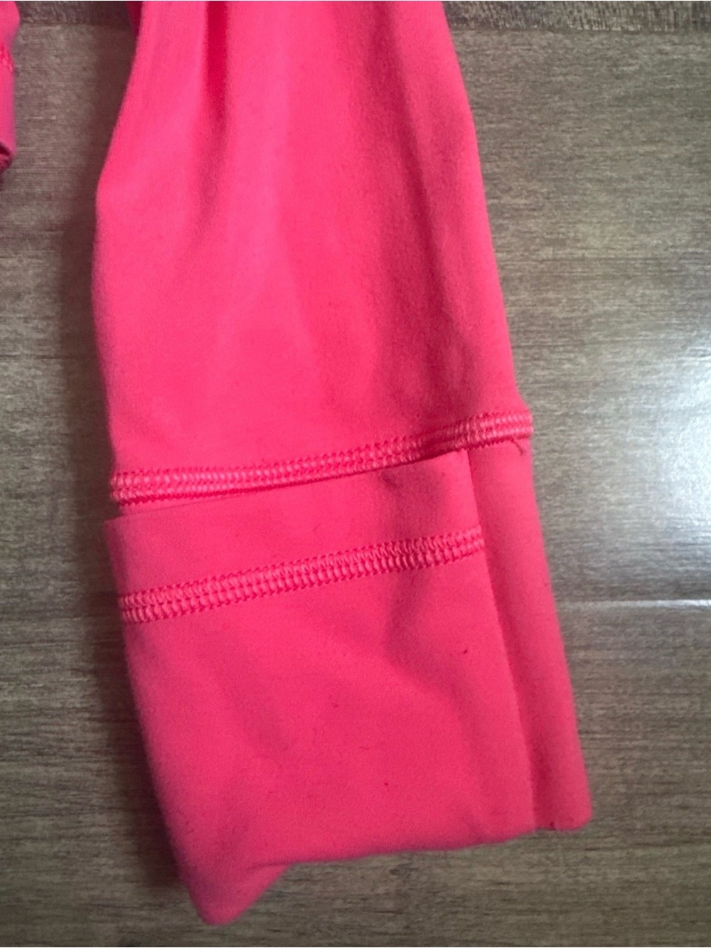 Lululemon Define Jacket Pink Disney Mickey Logo Size 2 Thumbholes - Picture 8 of 12